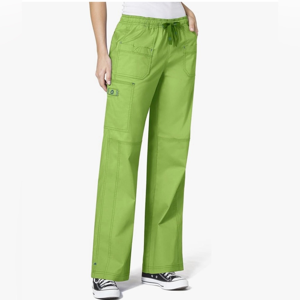 Women’s WonderFlex Scrub Bottoms Size Medium
